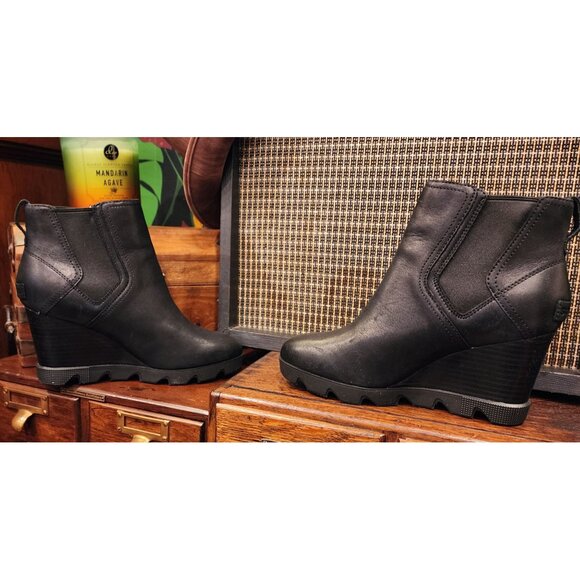 Sorel Black Leather Wedge Heel Ankle Boots Women's Size 8.5 M - Picture 11 of 11